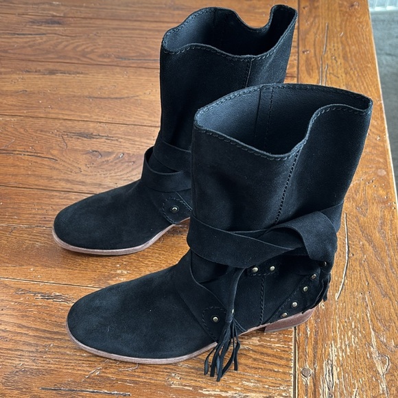 See By Chloe Studded Crosta Boots Women’s Black Suede Booties Gold Stud Size 7.5 - Picture 2 of 13